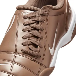 Nike Total 90