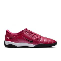 Nike Total 90
