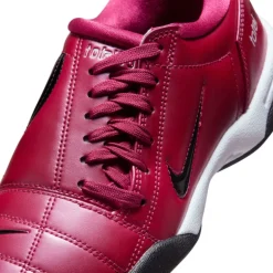 Nike Total 90