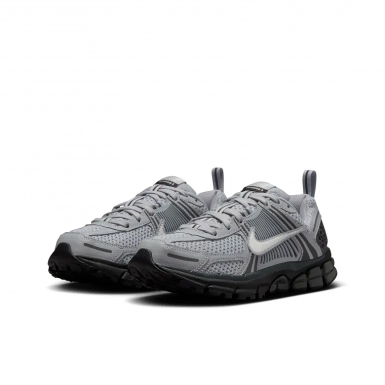Nike Vomero 5