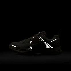 Nike Vomero GS