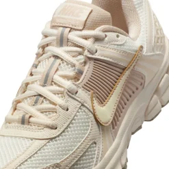 Nike Vomero GS