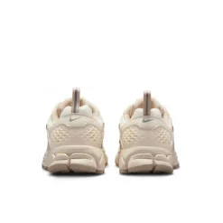 Nike Vomero GS