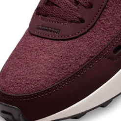 Nike Waffle One SE