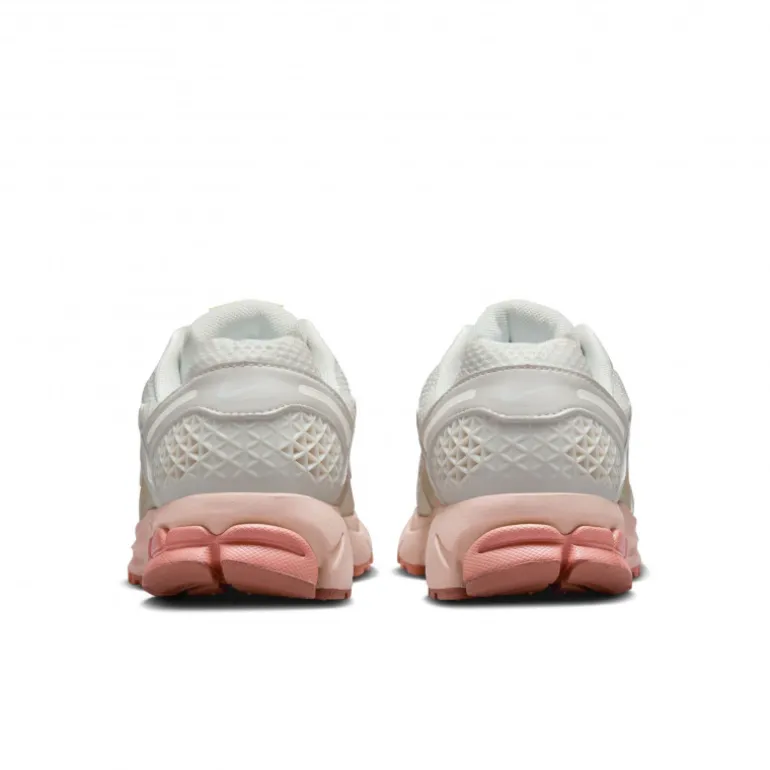 Nike Zoom Vomero 5