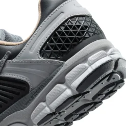 Nike Zoom Vomero 5