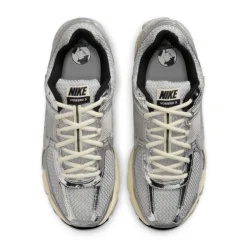 Nike Zoom Vomero 5