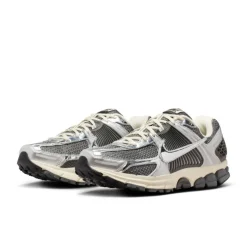 Nike Zoom Vomero 5