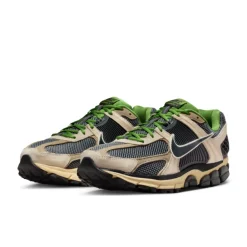 Nike Zoom Vomero 5
