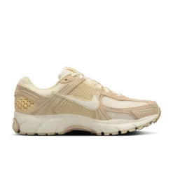 nike zoom vomero 5