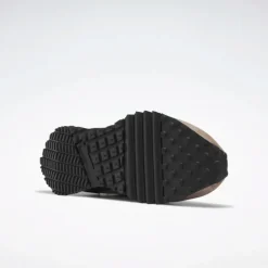 Reebok LX 2200