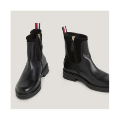 Tommy Hilfiger Essential