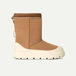 Ugg Classic Short Weather Hybrid