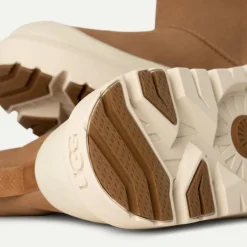 Ugg Classic Short Weather Hybrid