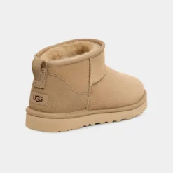Ugg Classic Ultra Mini