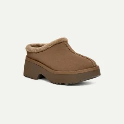 Ugg New Heights Cozy Clog