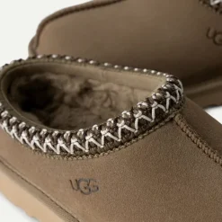 UGG Tasman II